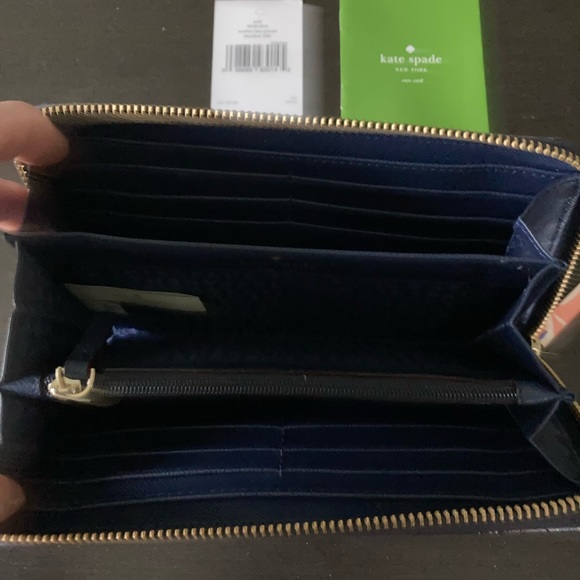 kate spade newbury lane printed neda in cherry floral - Picture 3 of 3